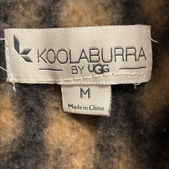 Koolaburra by Ugg Black & Brown Leopard Animal Print Fleece 1/4 Zip Teddy Jacket - Picture 2 of 4